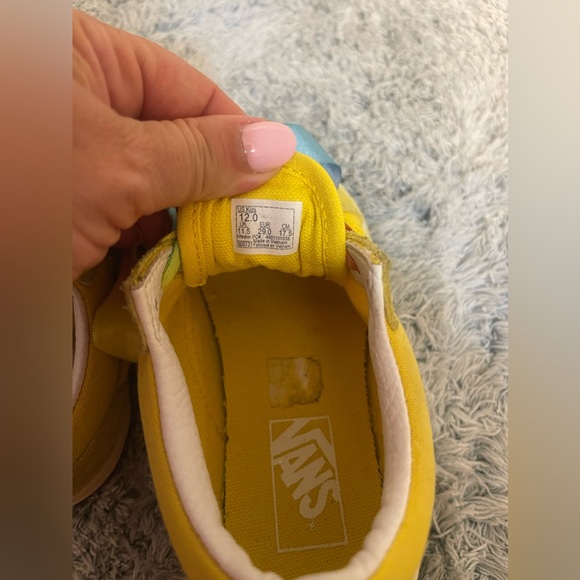Vans Girls Old Skool Yellow Suede Rainbow Check Ribbon Sneakers Size 12 - Picture 6 of 7